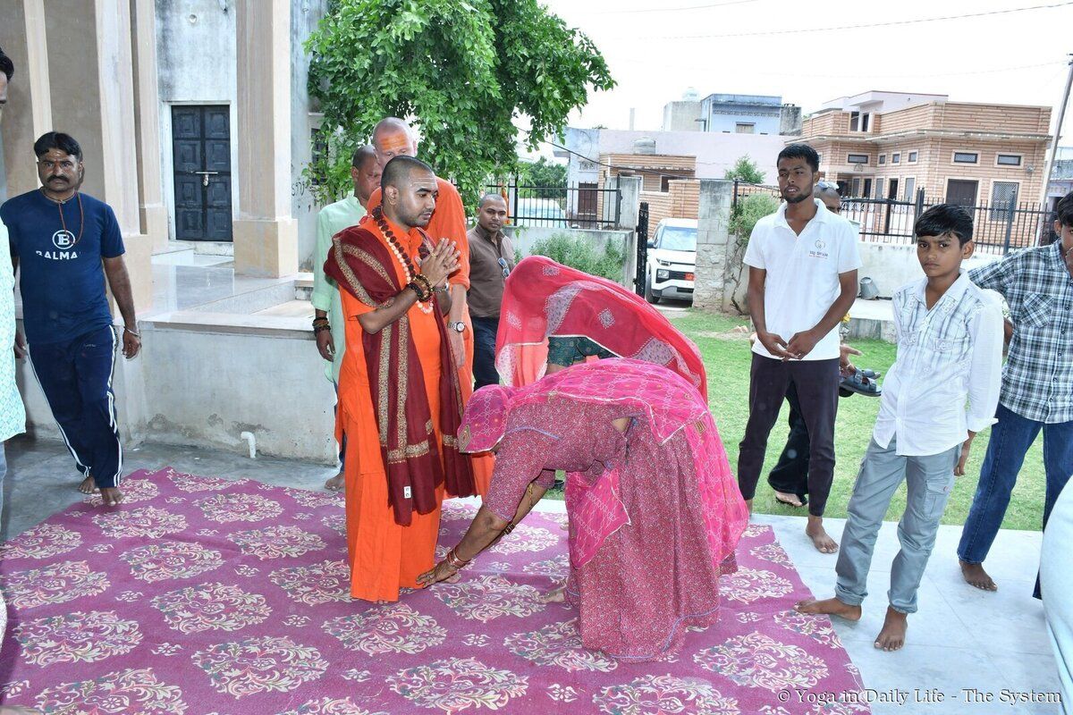 4.1. mandir in kachras wm