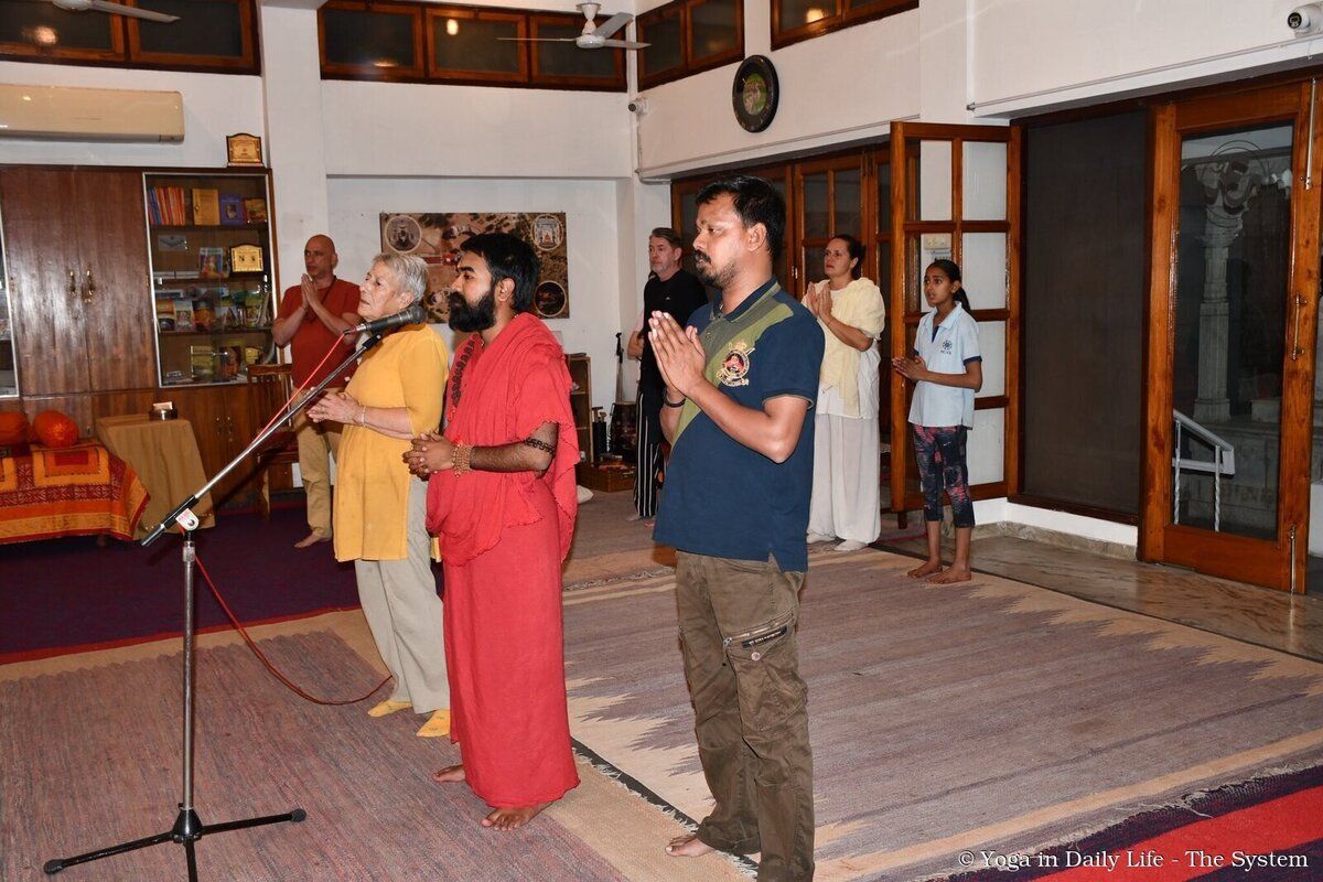 10.3. prayer in jaipur wm