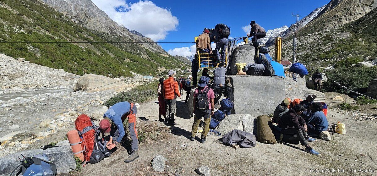 8.3.1 20260605 walk to bhojbasa crossing the river wm